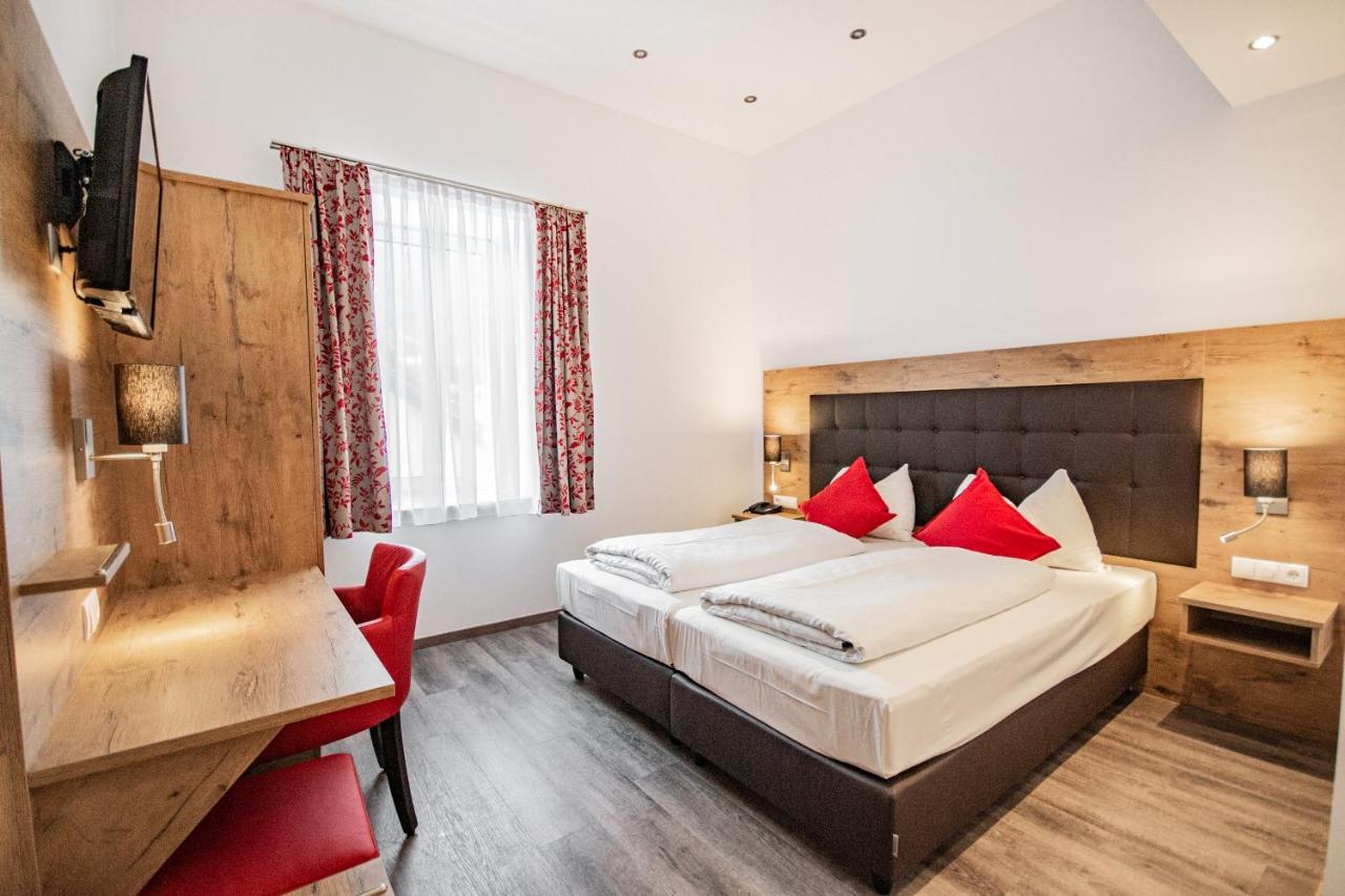 Hotel Wilder Mann Steinach am Brenner Exteriör bild