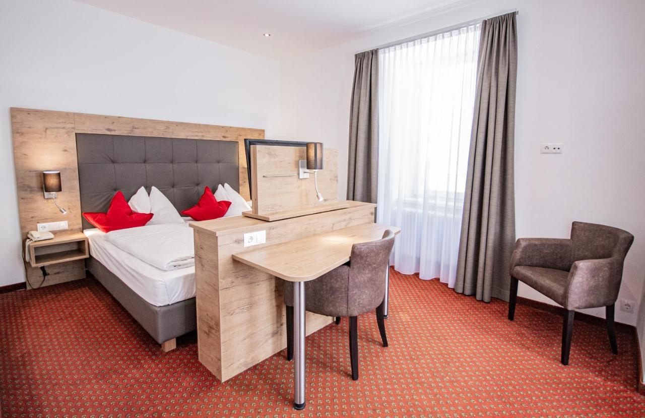 Hotel Wilder Mann Steinach am Brenner Exteriör bild