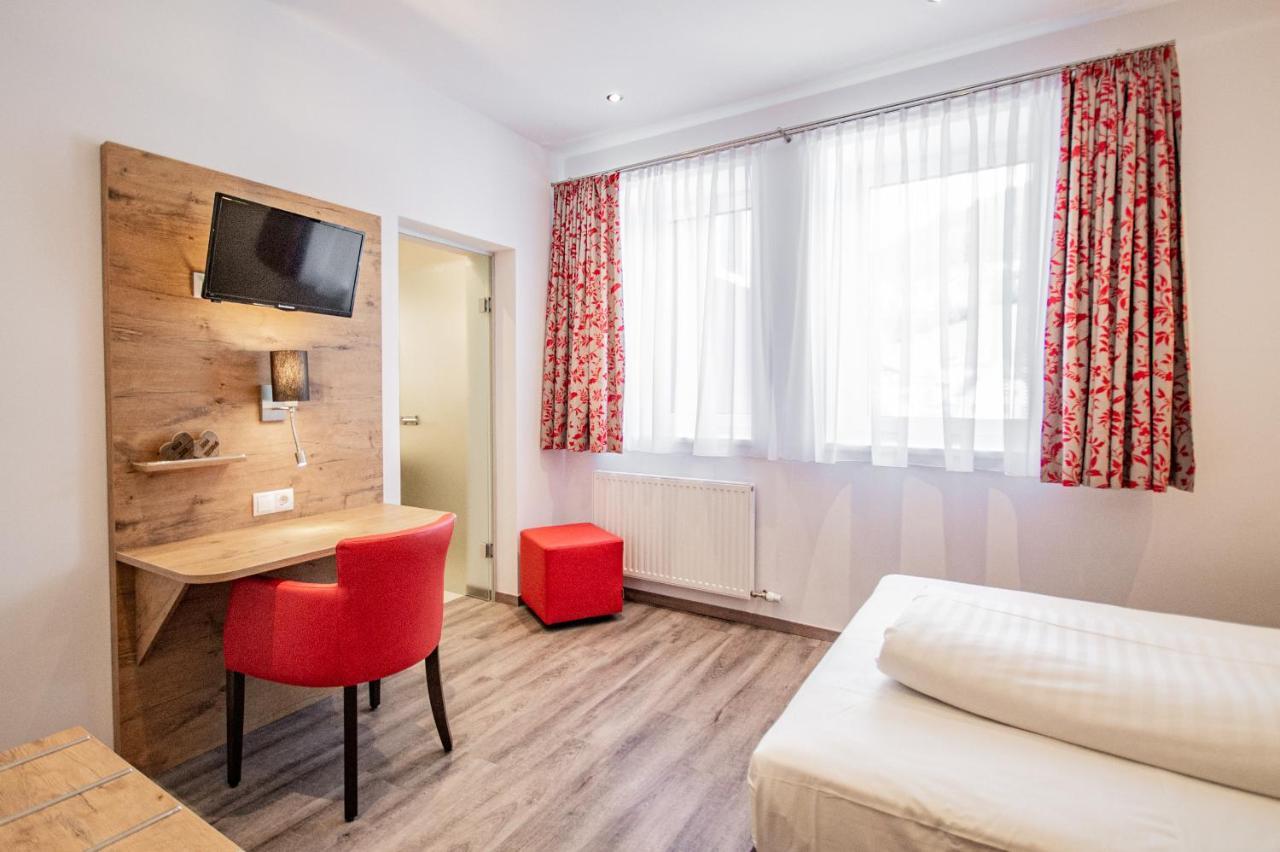 Hotel Wilder Mann Steinach am Brenner Exteriör bild